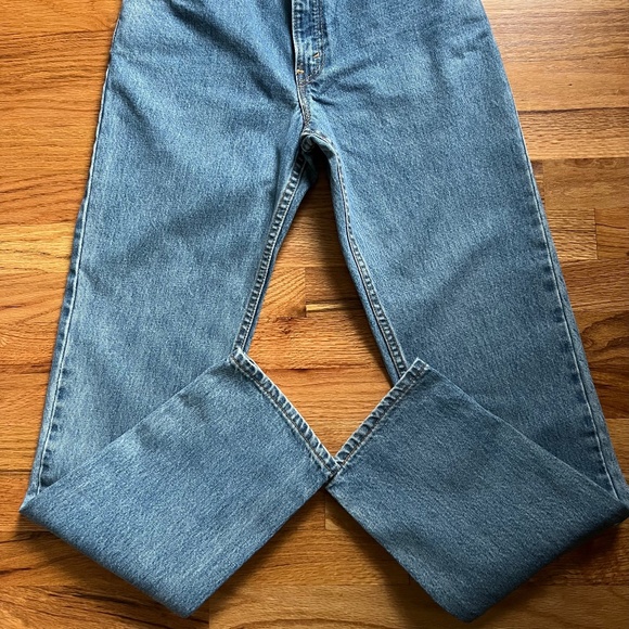 Vintage Levi’s 505 jeans reg. fit,straight leg 100% coton women’s size 5jr. USA! - Picture 2 of 9